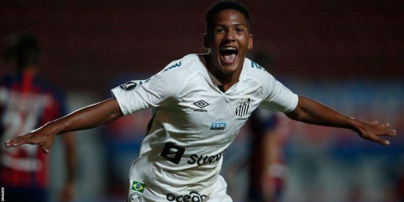 Angelo Gabriel – Tài Năng Trẻ Của Bóng Đá Brazil