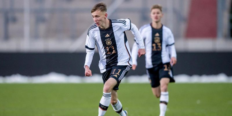 Maximilian Beier – Tiền Đạo Triển Vọng Của Bóng Đá Đức