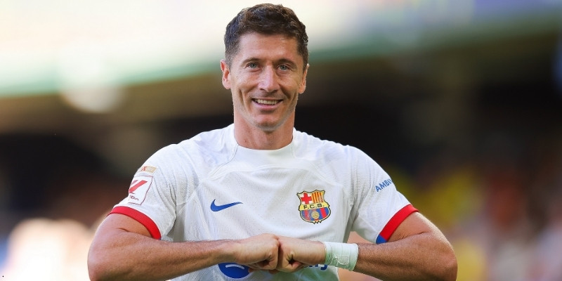 Robert Lewandowski Và Hành Trình Duy Trì Đẳng Cấp Ở Tuổi 37