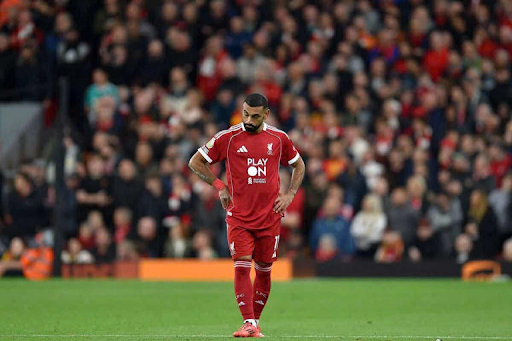 Mohamed Salah dự bị lần đầu sau 2 năm, Slot tin tưởng Szoboszlai