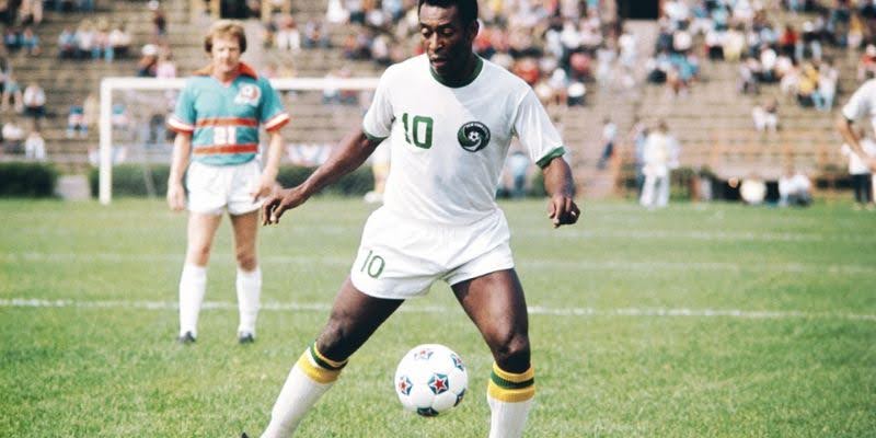 Pelé - biểu tượng bóng đá thế giới và di sản vĩ đại