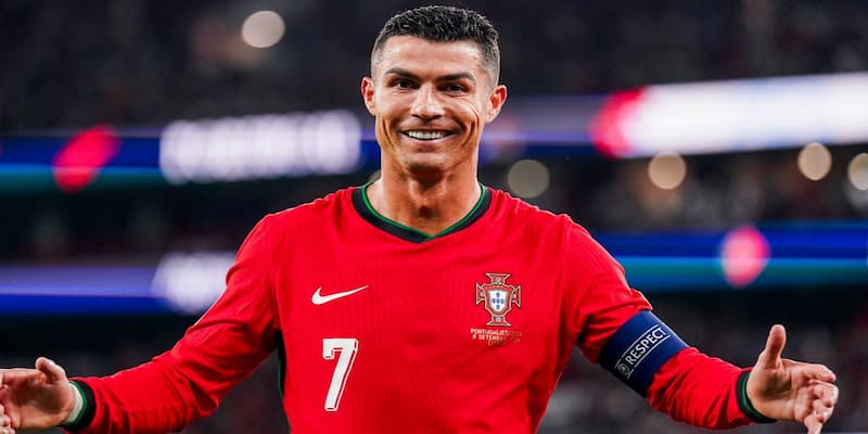 Cristiano Ronaldo – Huyền Thoại Bóng Đá Toàn Cầu 2026