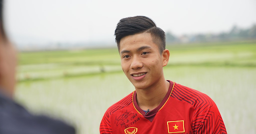 Phan Văn Đức – Cánh chim không mỏi của bóng đá Việt