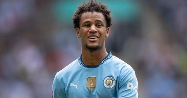 Oscar Bobb: Hành Trình Trở Thành Siêu Sao Mới Tại Manchester City