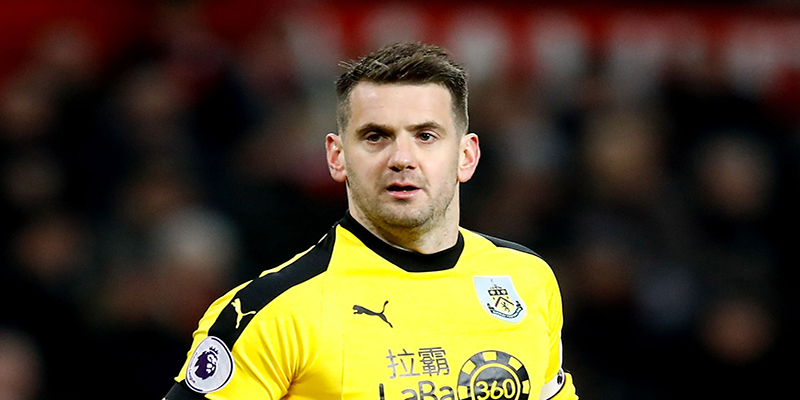 Tiểu Sử Cầu Thủ Tom Heaton – Người Gác Đền Kiên Cường Của Manchester United
