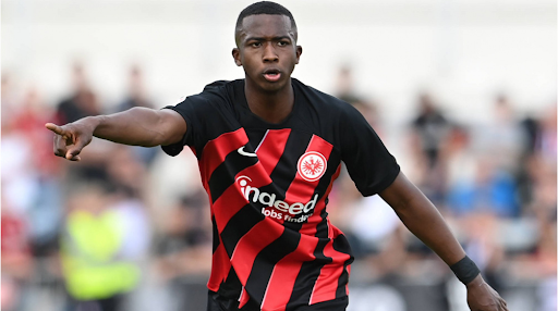 Willian Pacho – Hành Trình Từ Ecuador Đến Bóng Đá Châu Âu