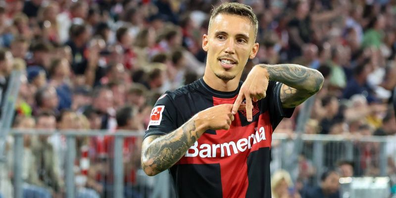 Álex Grimaldo – Hậu Vệ Hiện Đại Sở Hữu Kỹ Thuật  Ấn Tượng