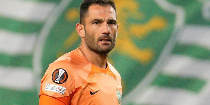 Antonio Adan – Thủ Môn Với Khả Năng Cản Phá Ấn Tượng