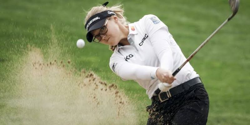 Brooke Henderson Chinh Phục Đỉnh Cao Golf Nữ Thế Giới