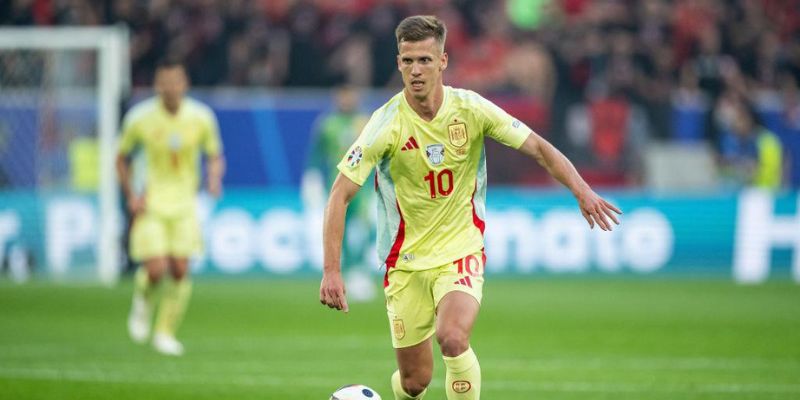 Dani Olmo – Ngôi Sao Sáng Tạo Đưa Barcelona Trở Lại Thời Hoàng Kim