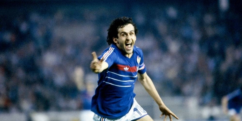 Michel Platini Và Hành Trình Trở Thành Huyền Thoại Bóng Đá