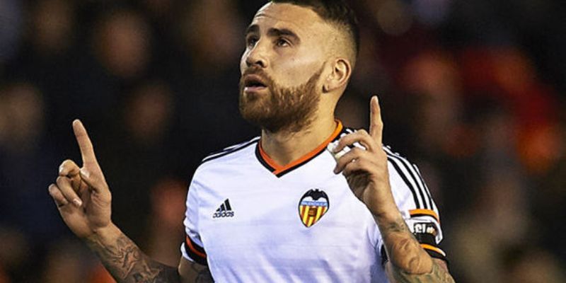 Nicolas Otamendi – Trung Vệ Giàu Kinh Nghiệm Người Argentina